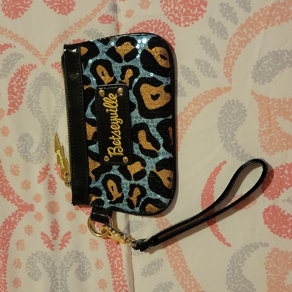 Betsey Johnson Wristlet - Picture 1 of 8
